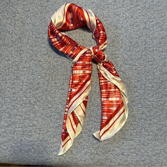 Scoop Scarf Silk Red & White Holiday Sweetheart Accessory Large 34” Square - Picture 2 of 7